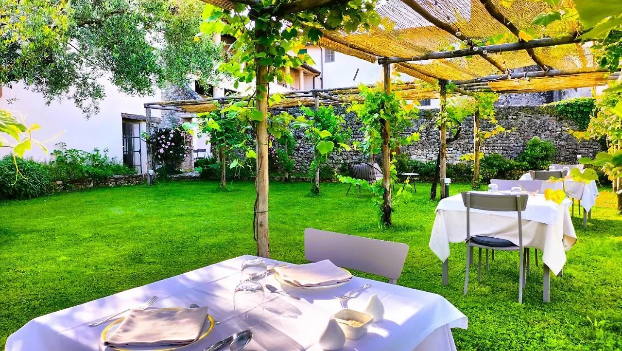 Badia Giulia Prestigious Historical B&B, Camaiore - Adults Only - No Pets