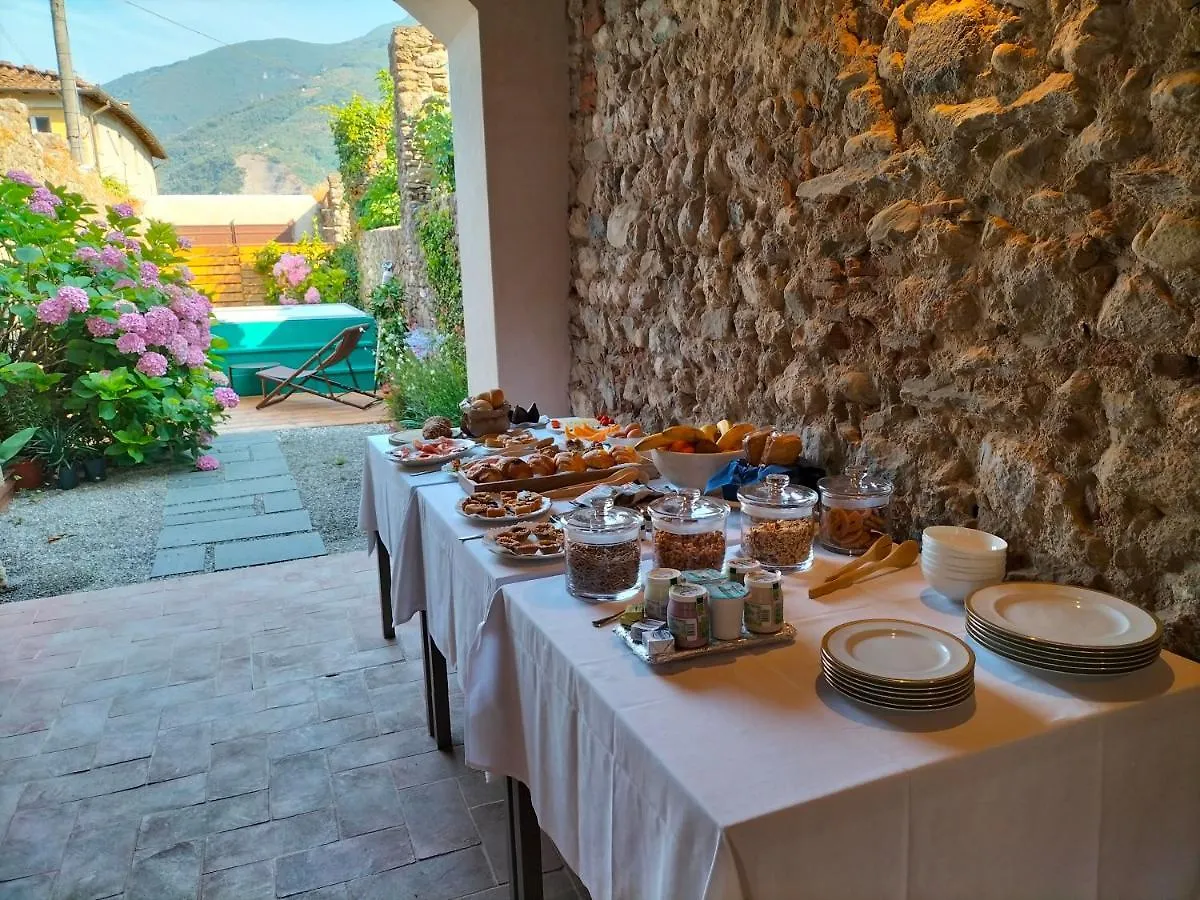 Frühstückspension Badia Giulia Prestigious Historical B&B, Camaiore - Adults Only - No Pets