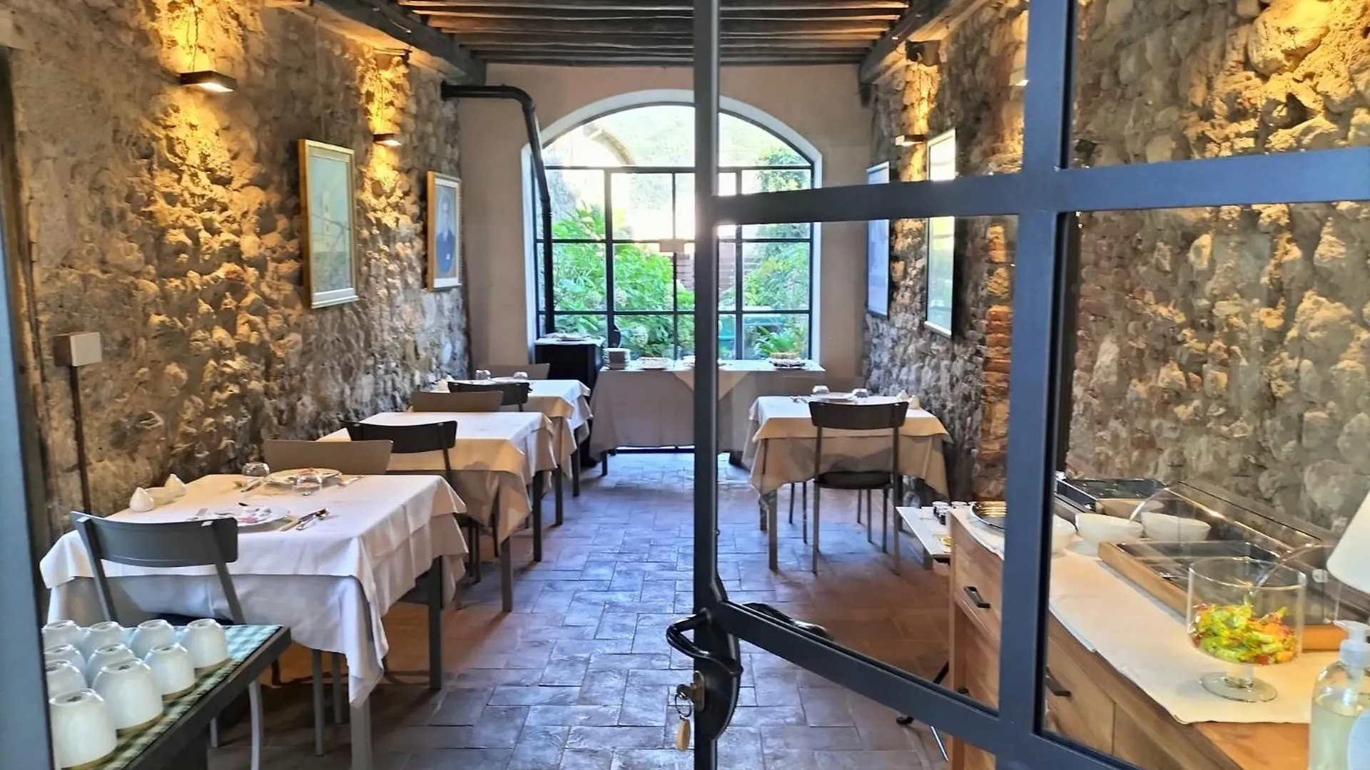 Badia Giulia Prestigious Historical B&B, Camaiore - Adults Only - No Pets